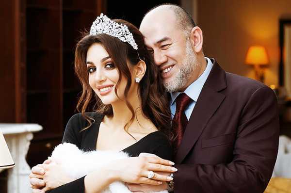 СМИ: «Мисс Москва — 2015» Оксана Воеводина развелась с бывшим королем Малайзии