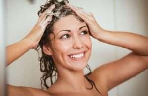 Польза и особенности применения гималайской соли в уходе за волосами