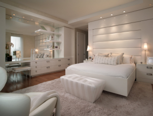 Белая спальня - это стильно