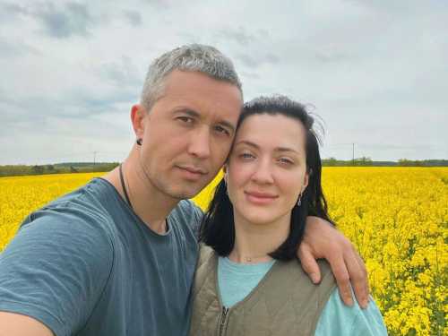 Сергій Бабкін виклав фото подорожі потягом з дружиною Сніжаною, зняте 15 років тому