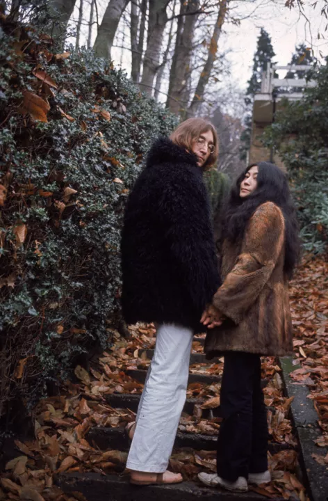 Історія кохання: Йоко Оно і Джон Леннон2