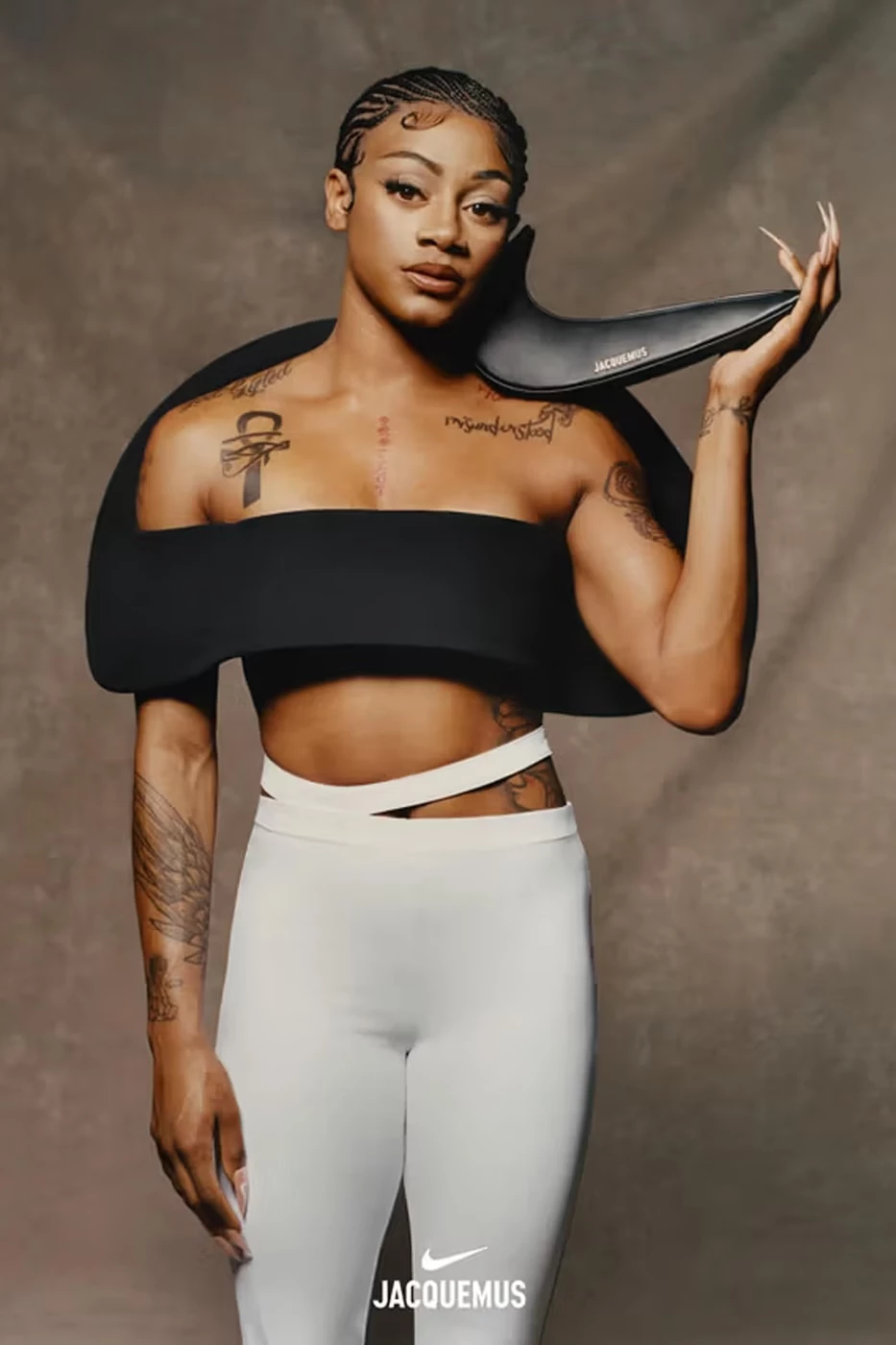 Ша’Каррі Річардсон в рекламній кампанії Jacquemus х Nike0