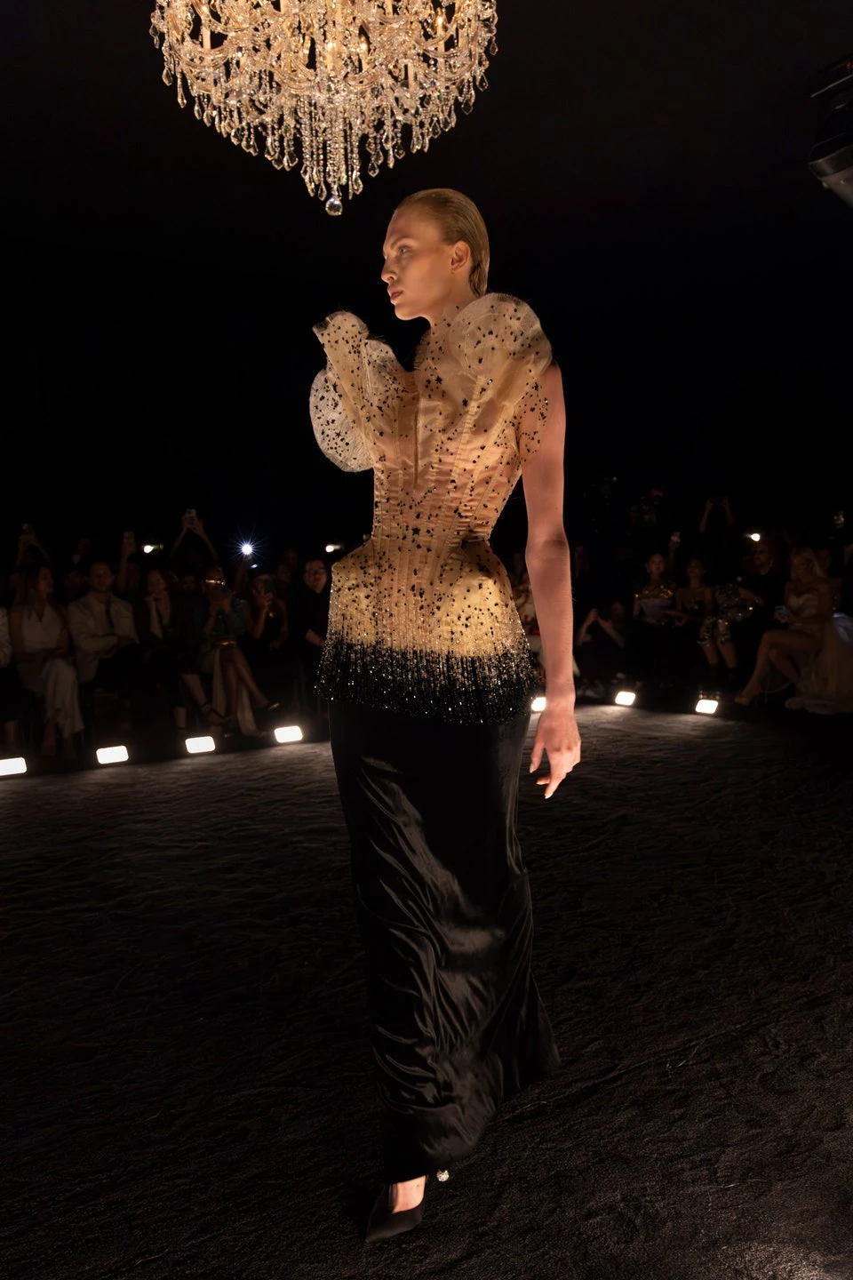 Schiaparelli Haute Couture осінь-зима 2024-202529