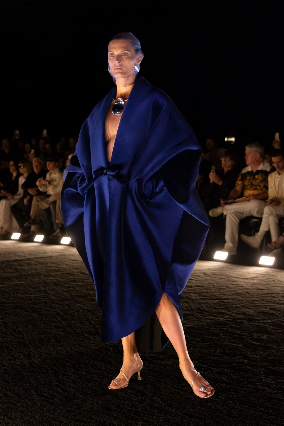 Schiaparelli Haute Couture осінь-зима 2024-202518
