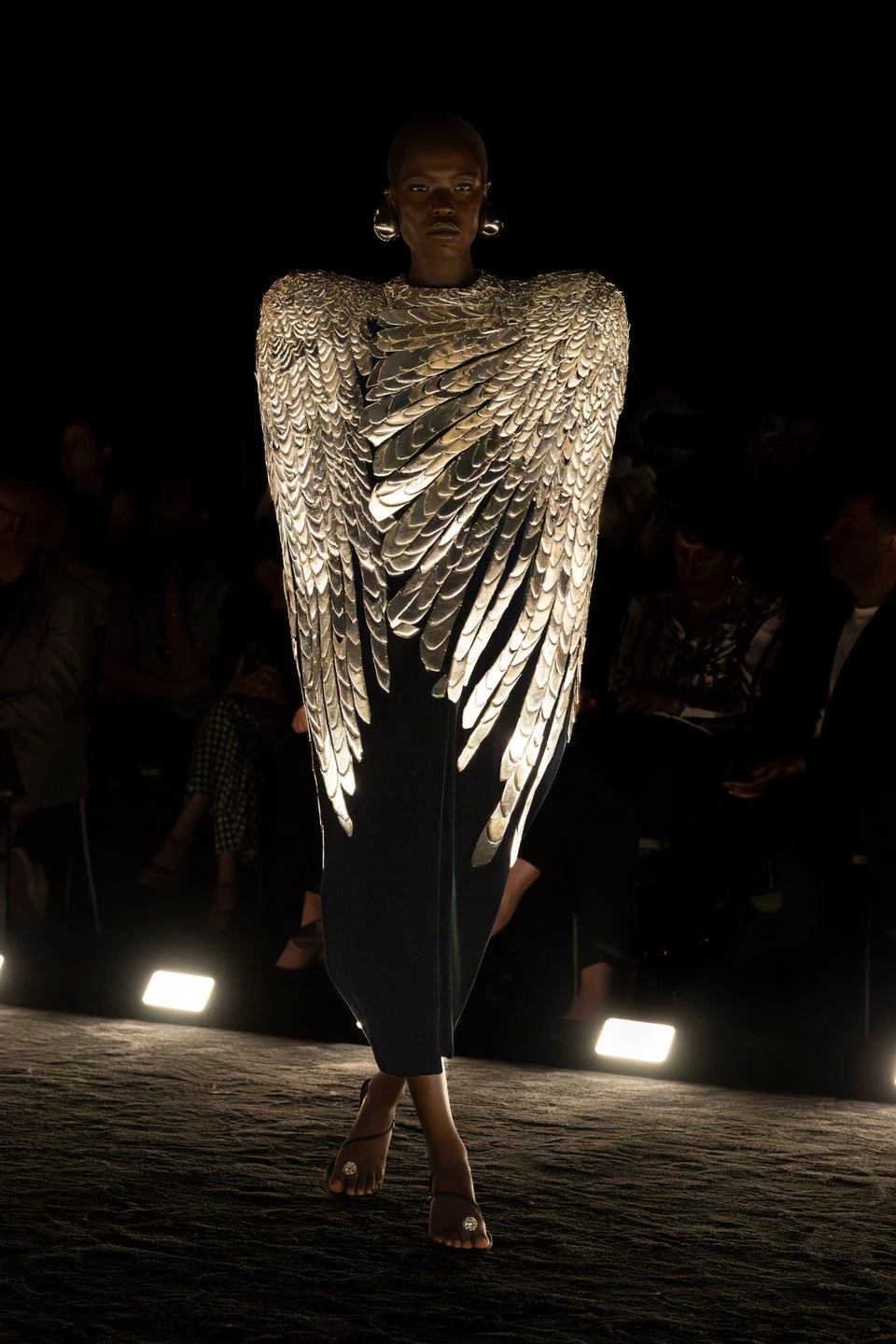 Schiaparelli Haute Couture осінь-зима 2024-20250