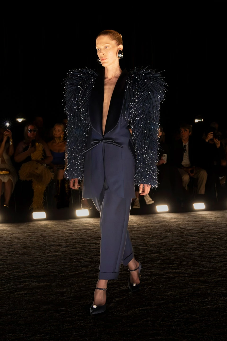 Schiaparelli Haute Couture осінь-зима 2024-202516