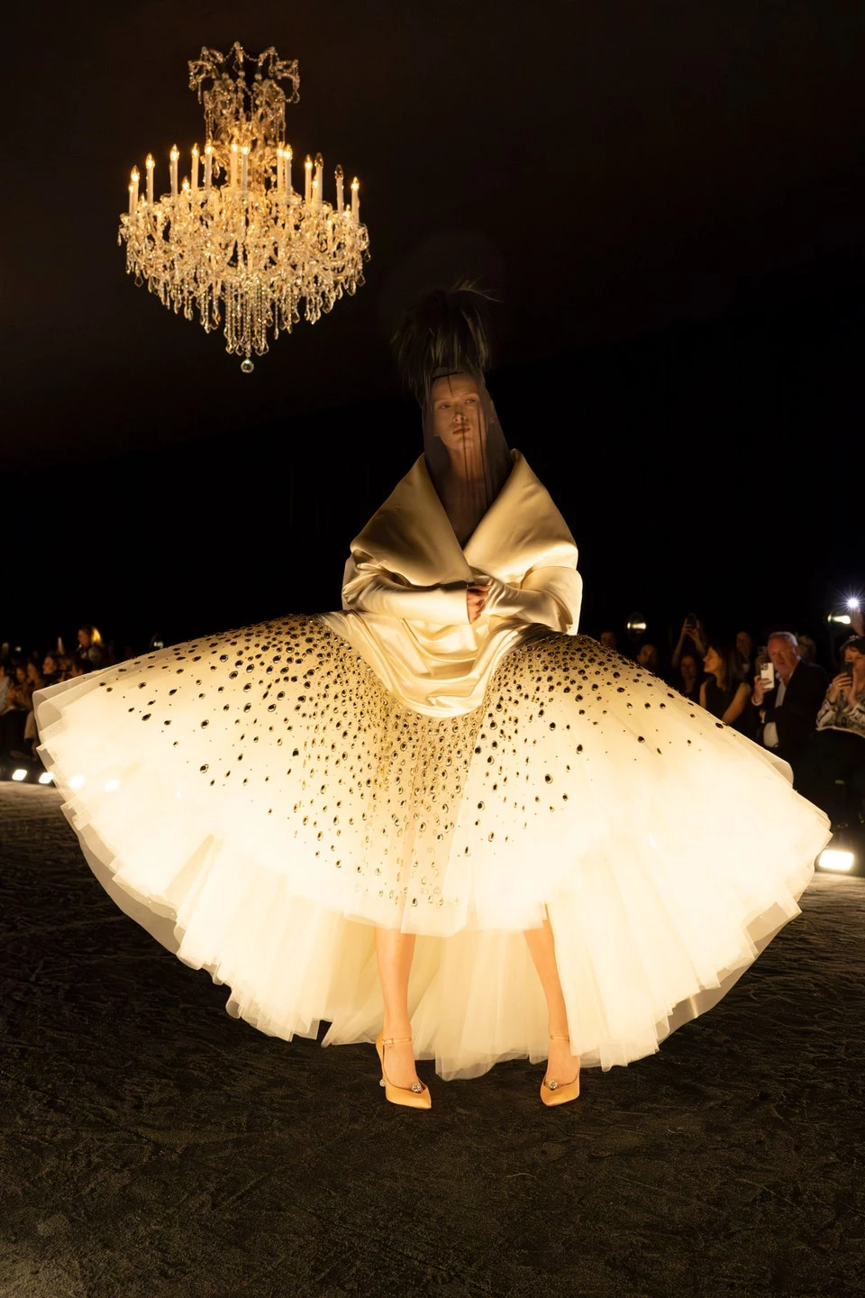 Schiaparelli Haute Couture осінь-зима 2024-202528