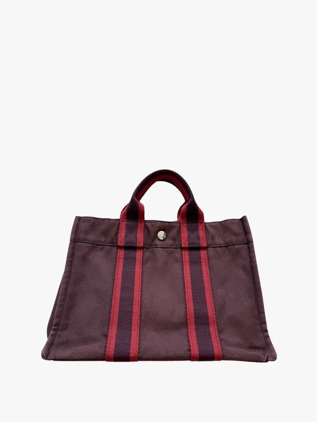 Легендарні ретро-сумки: очікується повернення у 2026
3