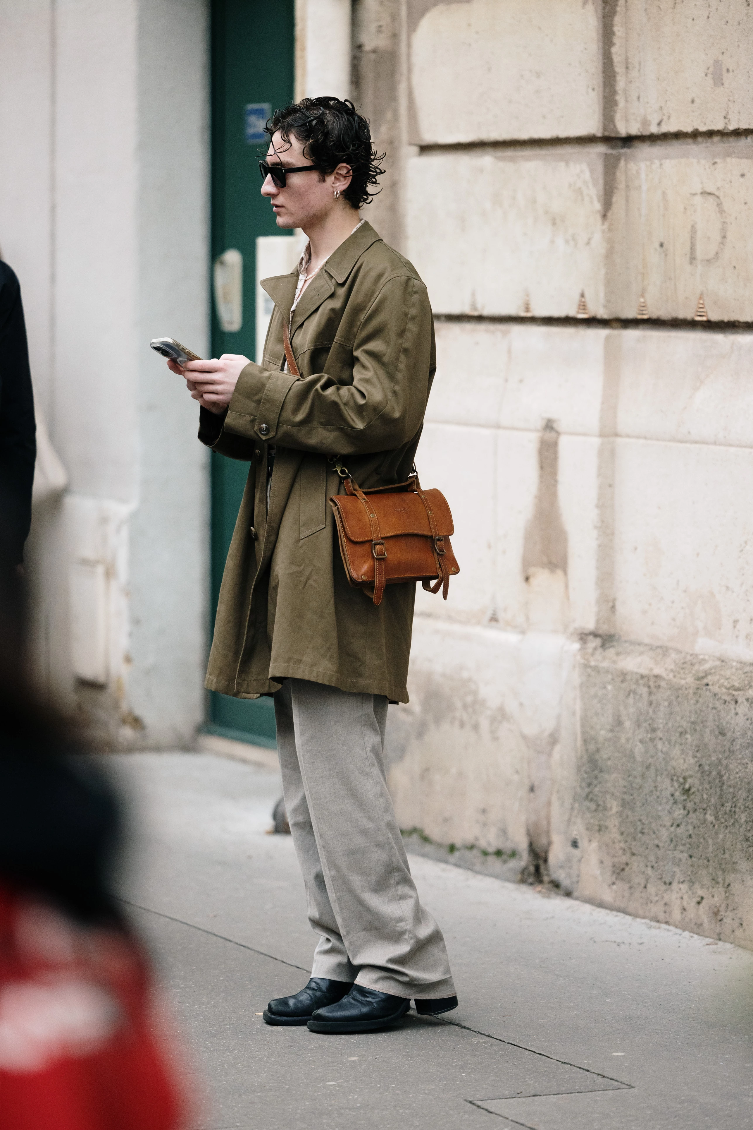 Вулична мода: найстильніші чоловіки з паризьких вулиць
4