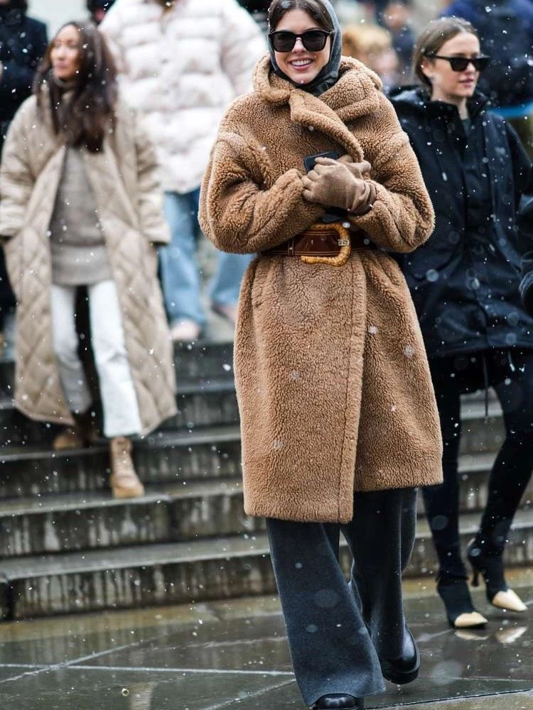 Instagram @vogueandcoffee1