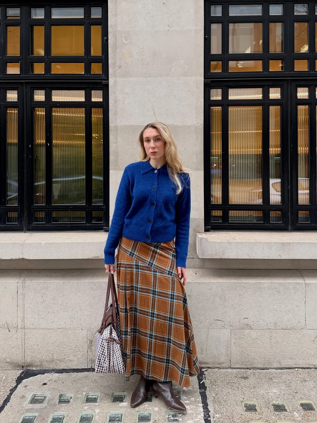 Instagram @volovique2