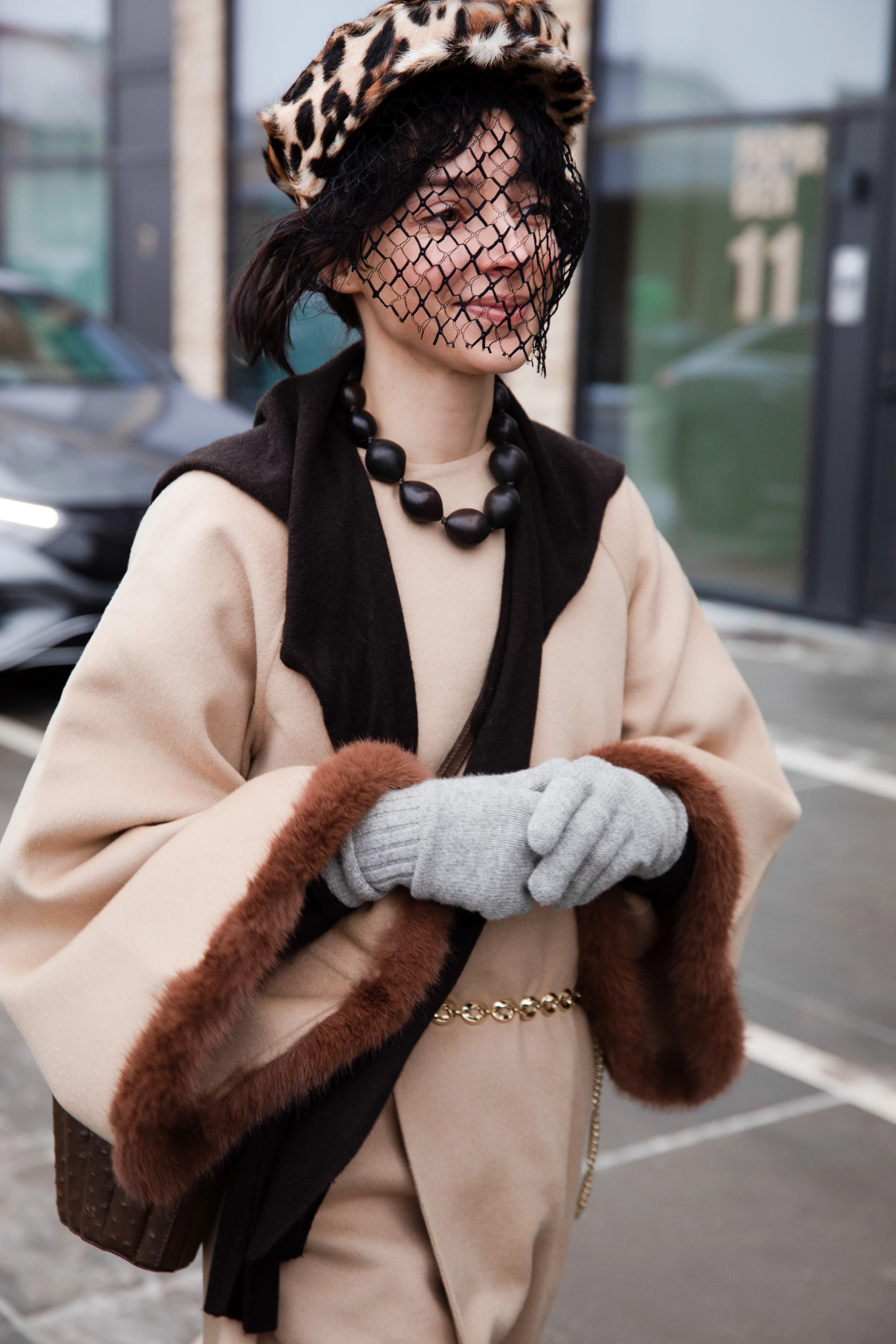 Стильні головні убори зими: вибір скандинавських інфлюенсерів
8