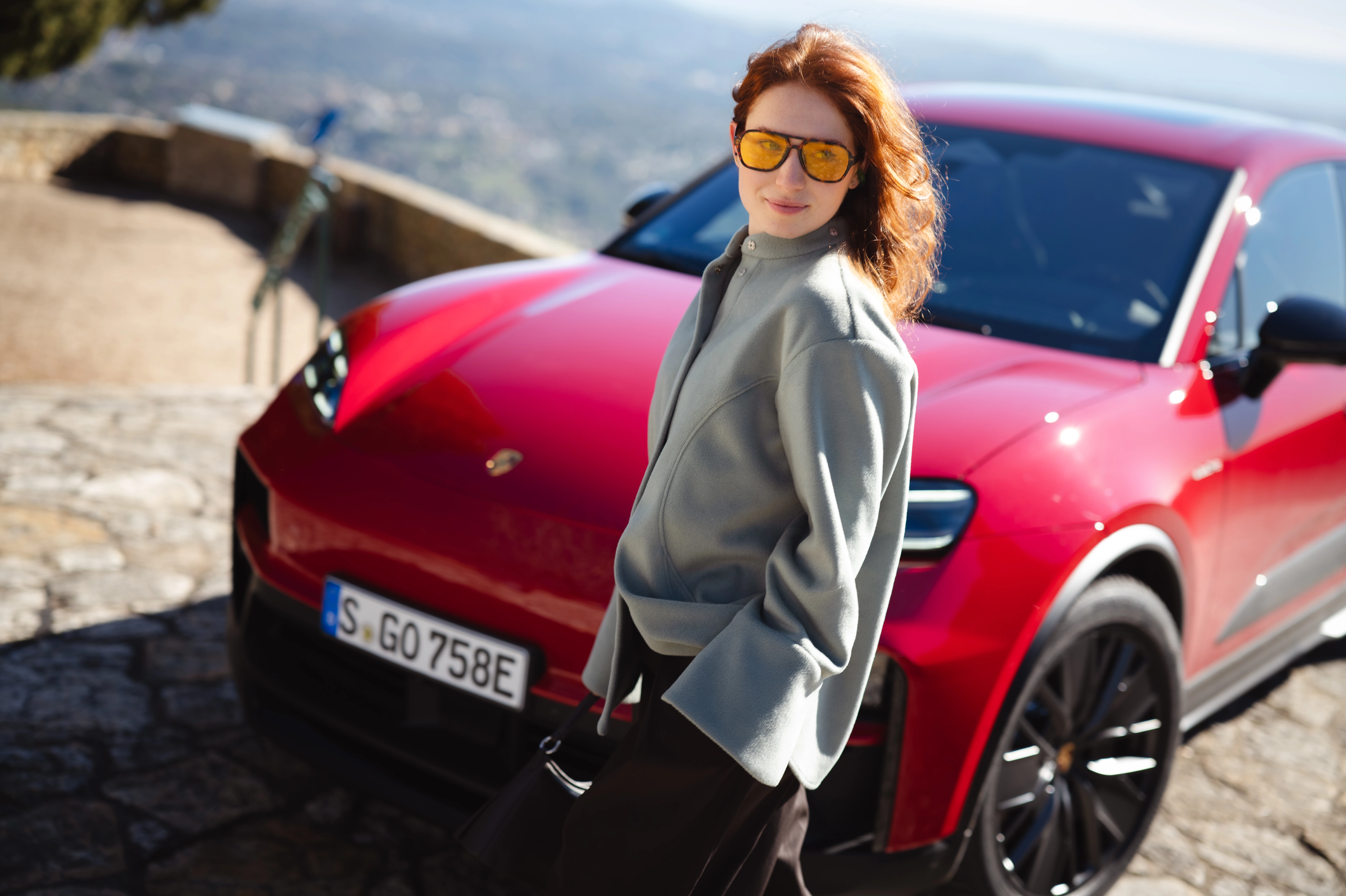 Macan GTS: електричний драйв-тест від редакторки Vogue UA — вражаючі враження
8