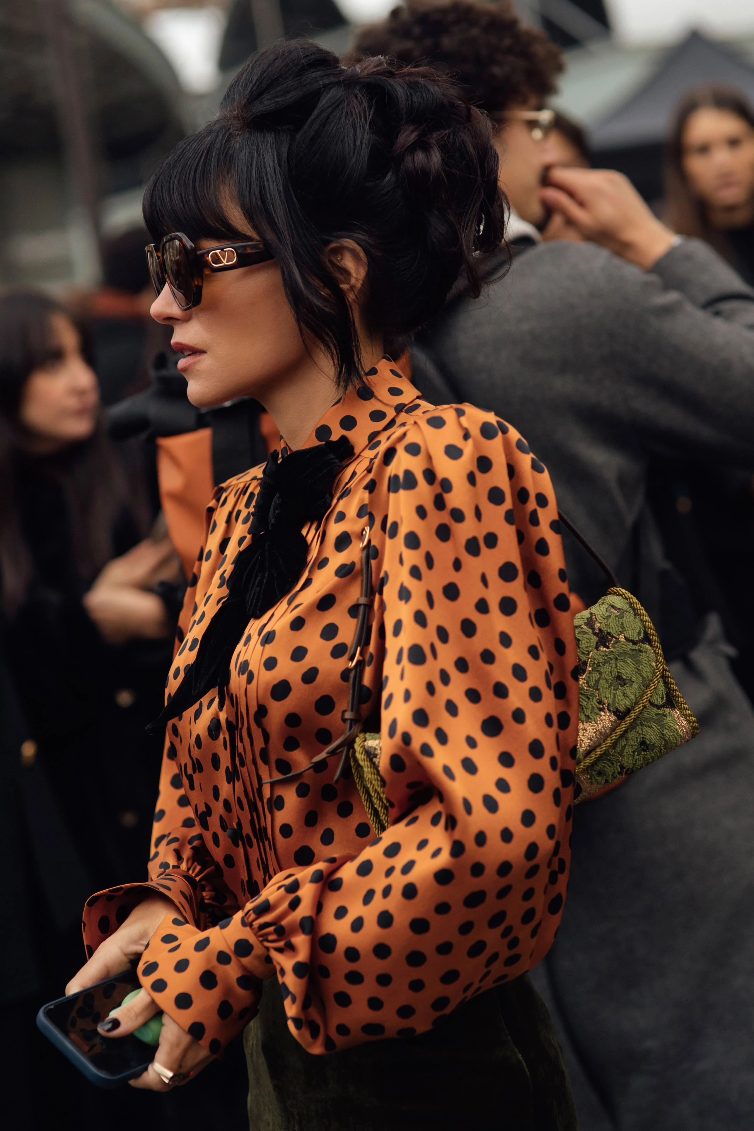 Вуличний стиль: що носять на Тижні моди haute couture
15