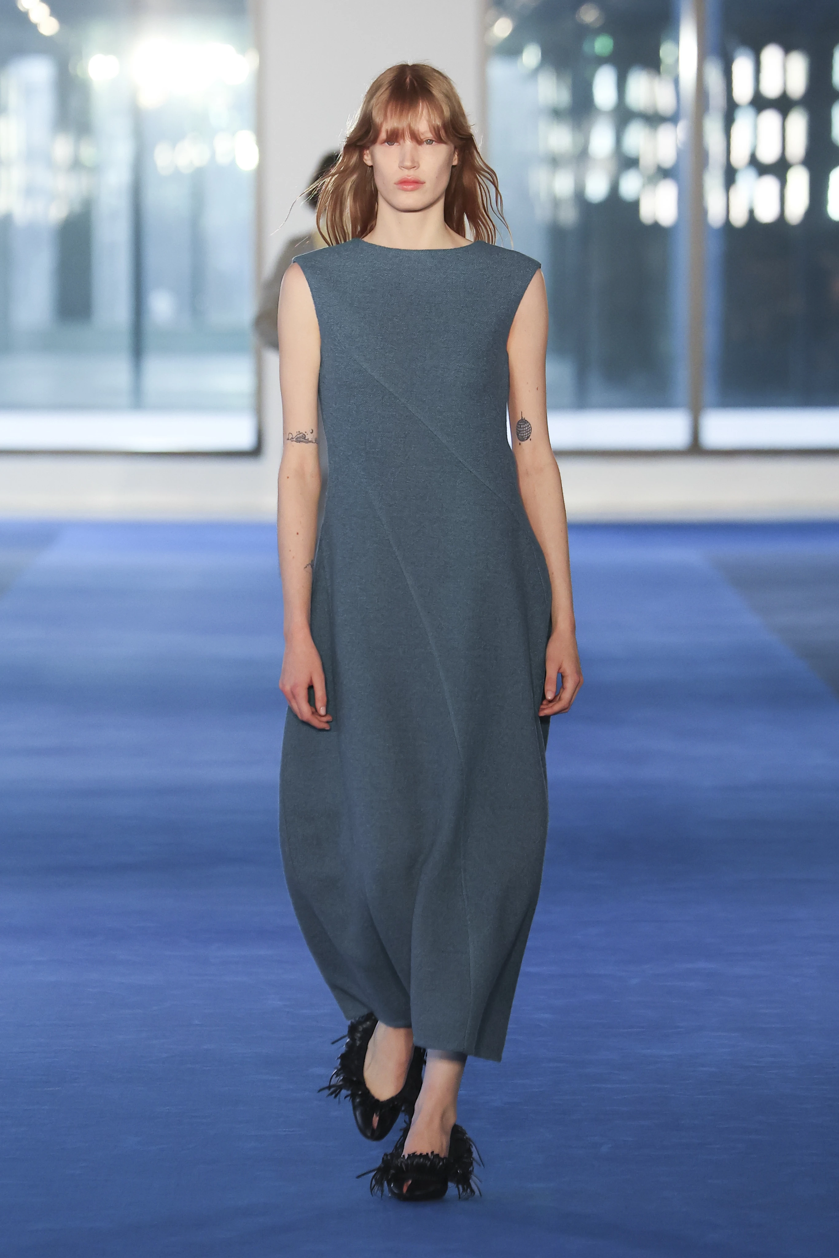 Початок епохи: перша колекція Рейчел Скотт для Proenza Schouler осінь-зима 2026/2027
0