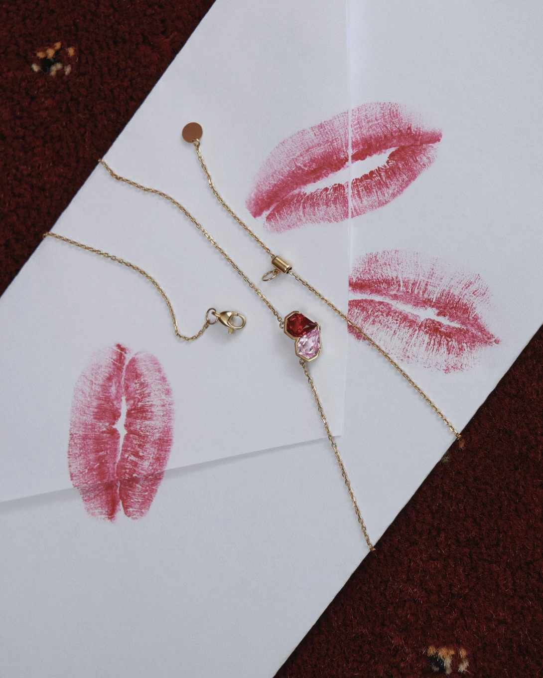 Коштовна симфонія почуттів: SOVA розкриває лінійку із синтетичними сапфірами2