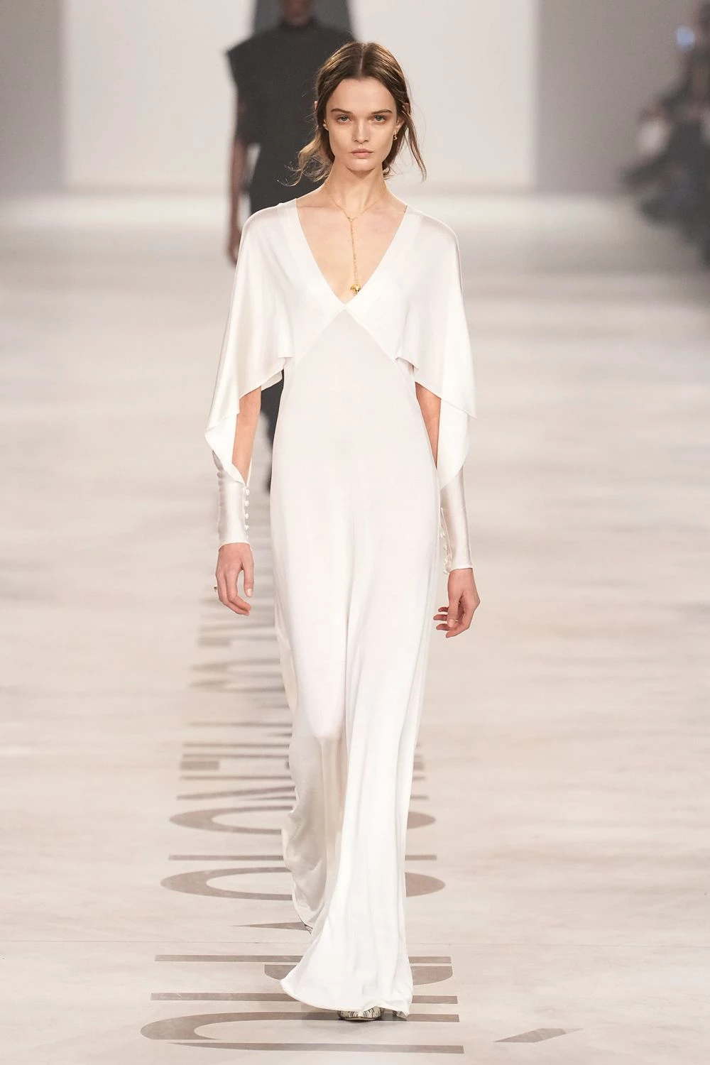 "Від "я" до "ми": перша колекція К'юрі для Fendi"
16