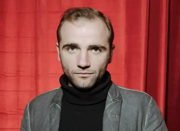 Максим Стоянов: «Серйозні драматичні сцени – це терапія душі»