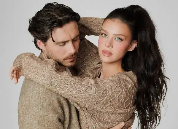 Інсайдери: Бруклін Бекхем та Нікола Пельтц планують усиновити дитину