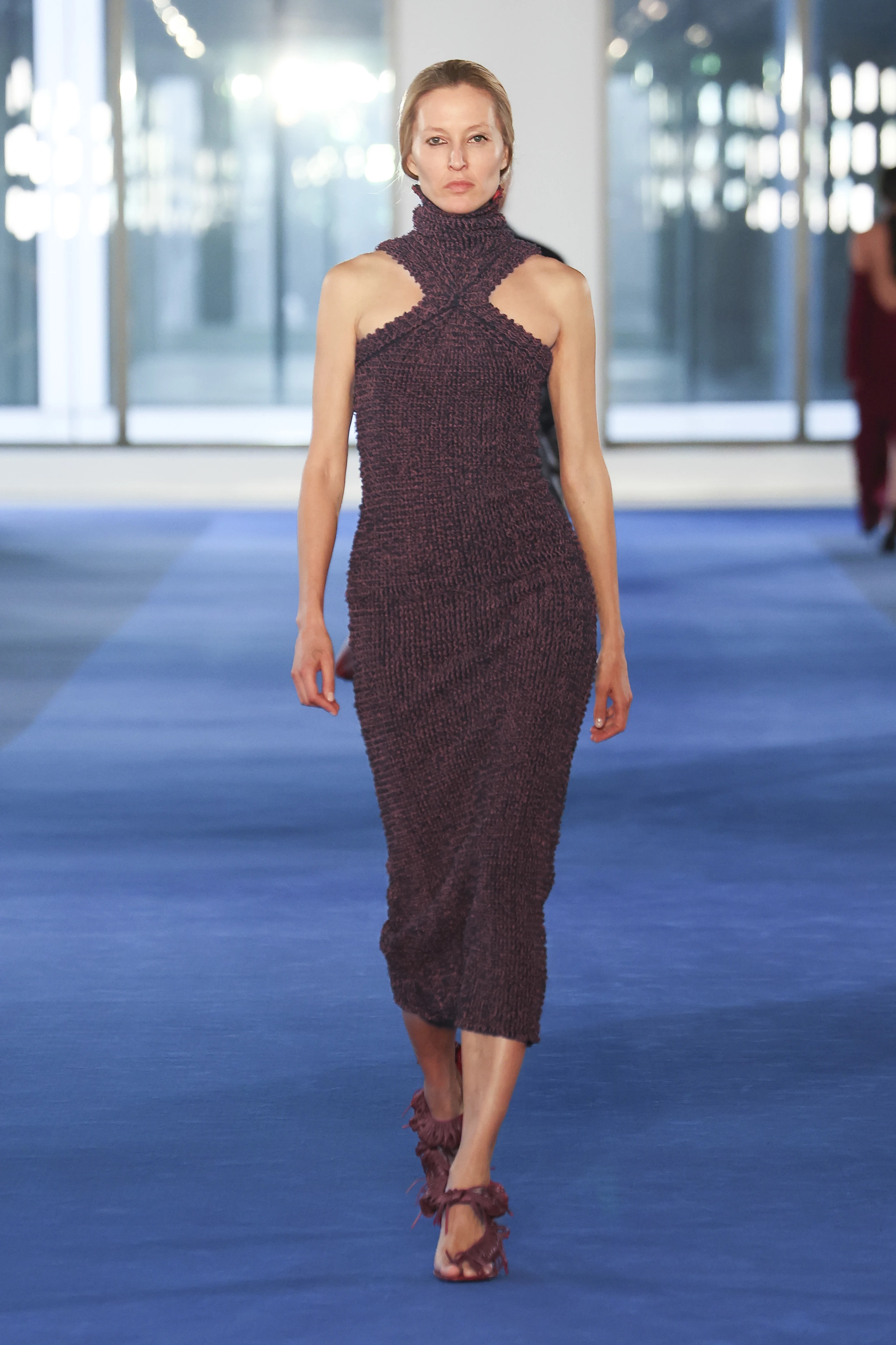 Початок епохи: перша колекція Рейчел Скотт для Proenza Schouler осінь-зима 2026/2027
11