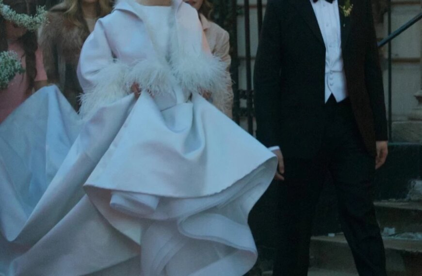 Мая Гоук, спадкоємиця Уми Турман та Ітана Гоука, одружилася.