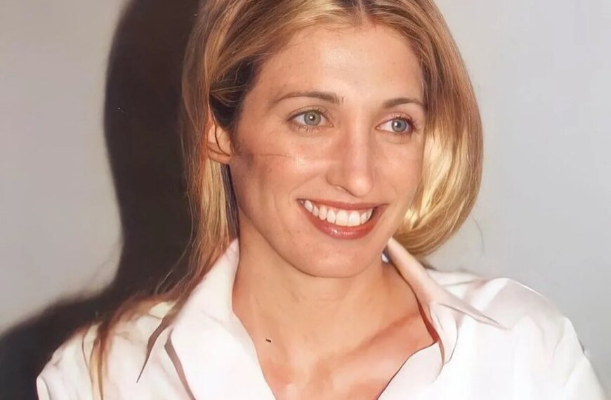 Мінімалізм коштує цілий статок. Одяг ікони 90-х щойно виставили на…