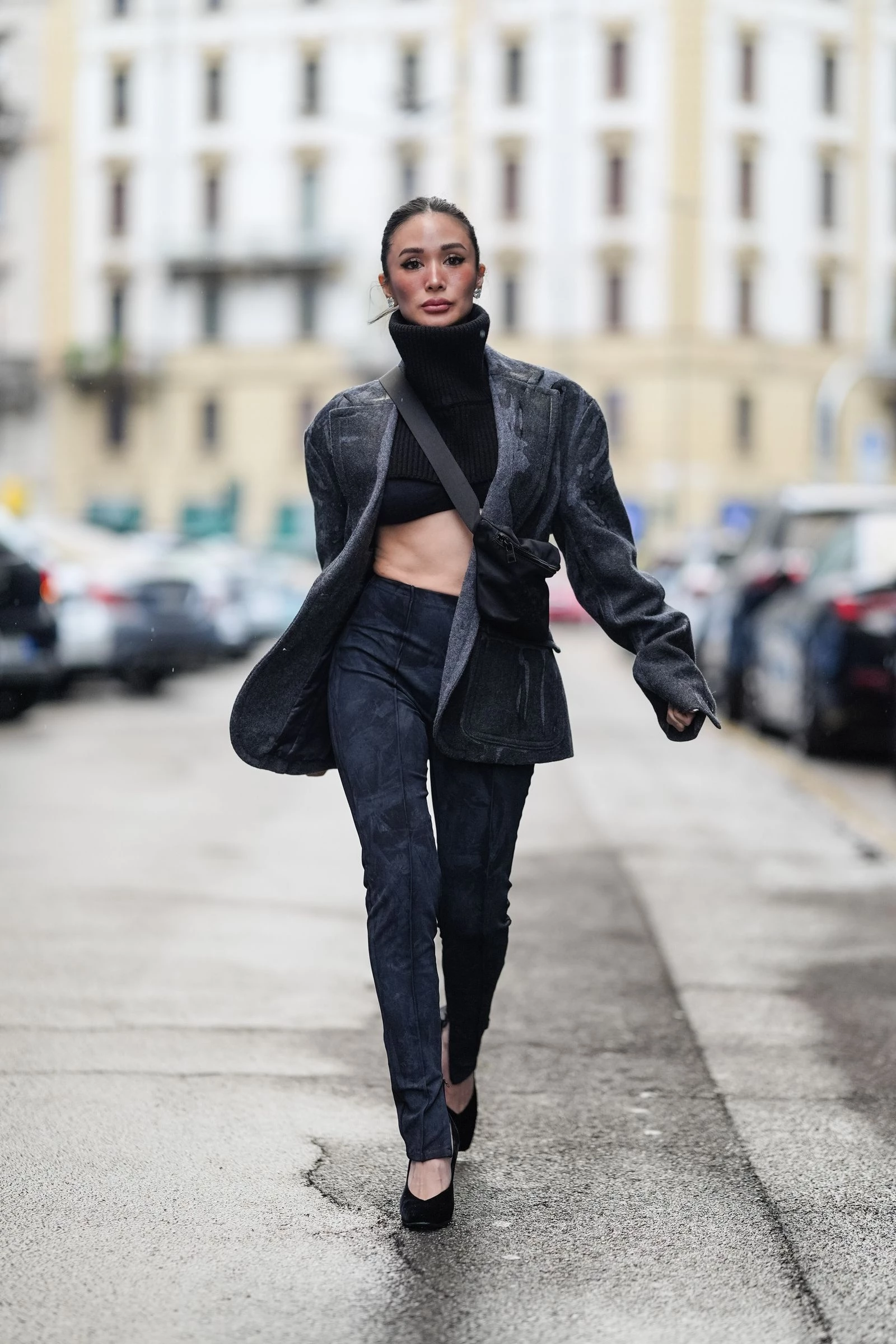 Недооцінка стала фатальною: обтислі джинси - сенсаційне відродження у 2026
6