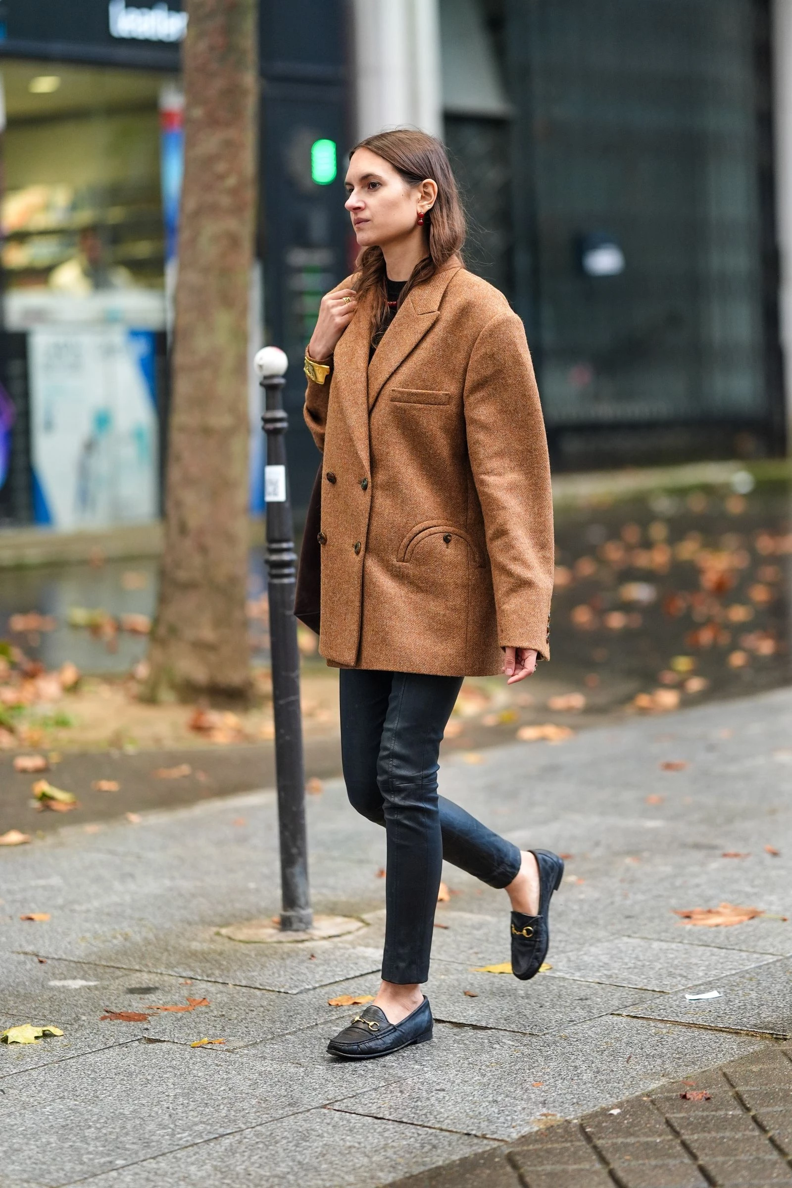 Недооцінка стала фатальною: обтислі джинси - сенсаційне відродження у 2026
8