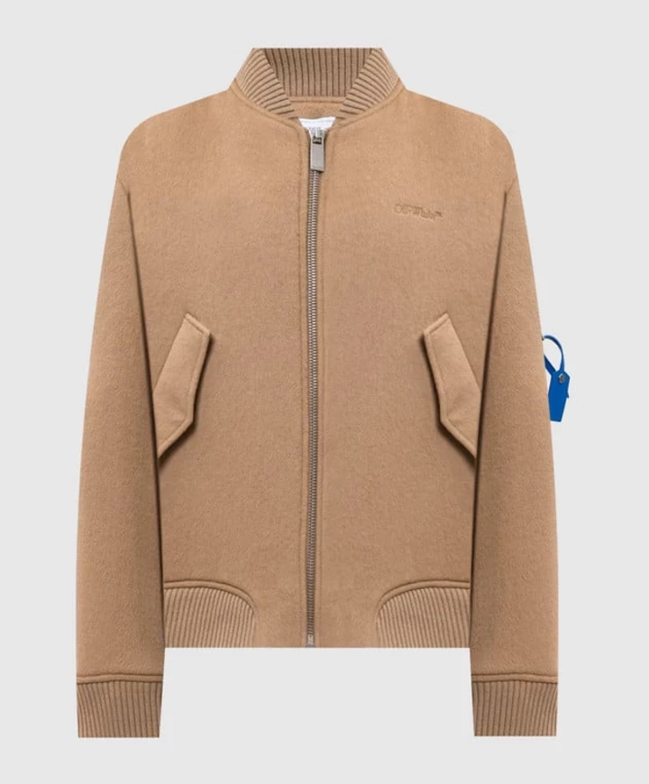 Бомбер – найкраща весняна куртка 2026.
5