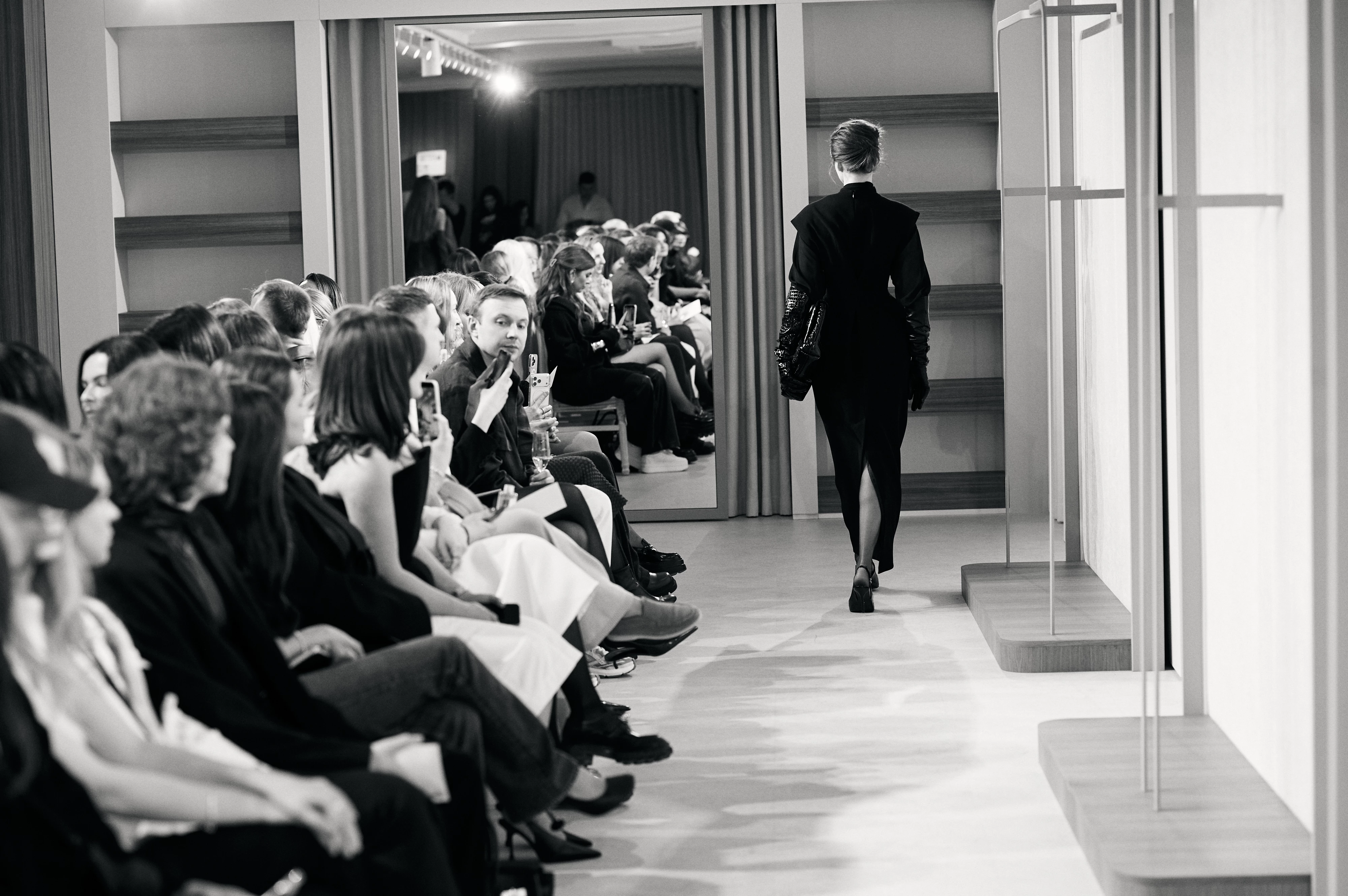 Інтимність і прояв: J’amemme представили свіжу збірку на Ukrainian Fashion Week
10