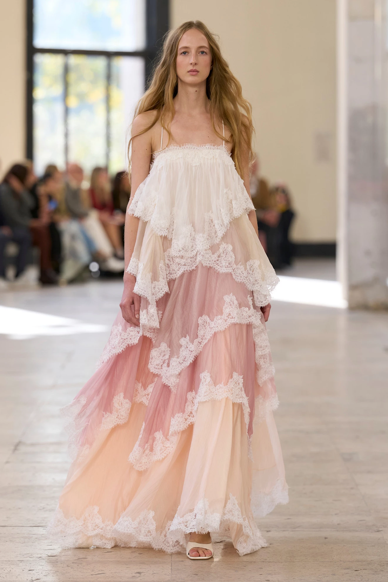 Aje весна-літо 20263