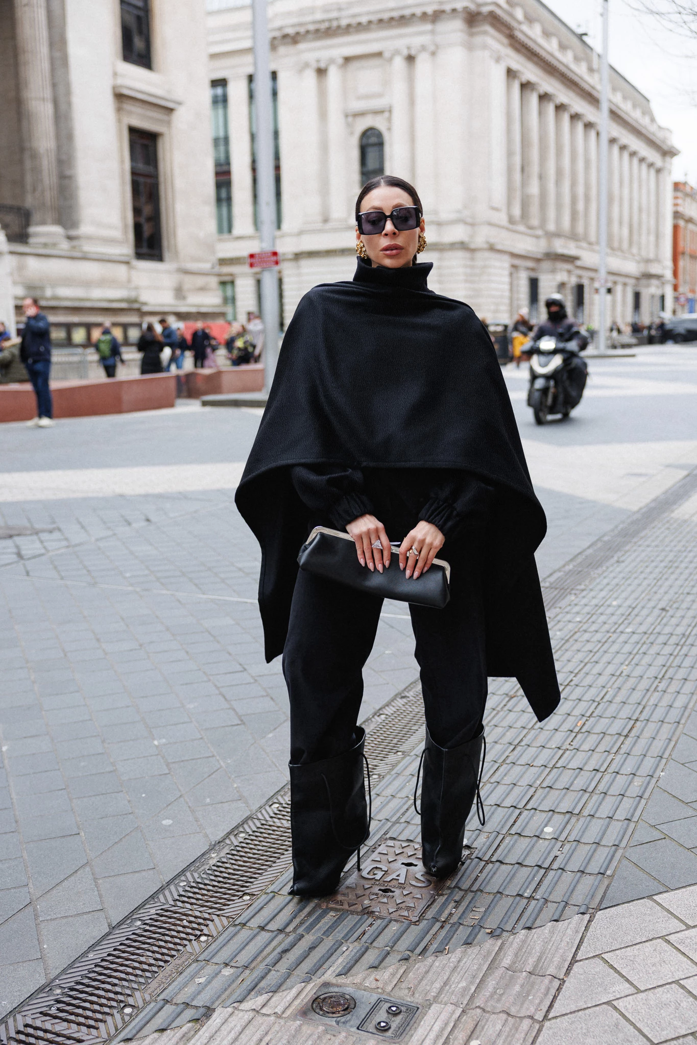 WONDER представили свіжу лінійку та локацію в Києві: текстиль промовляє.
3