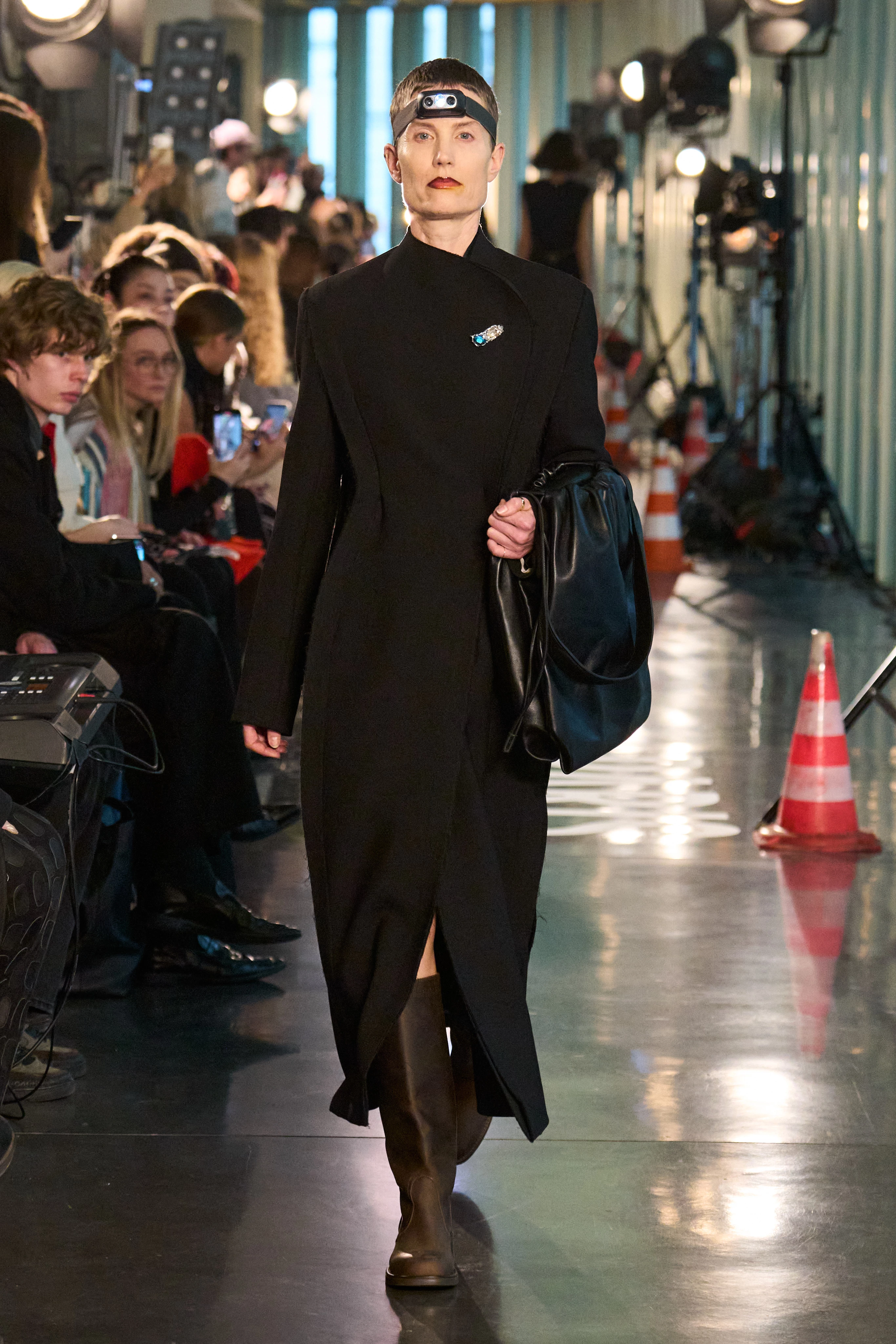 Незгасне світло: LITKOVSKA освідчується в коханні Києву новою колекцією
6