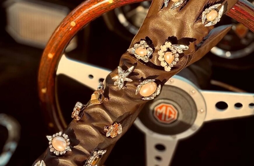 4 Fresh Takes on Styling That Vintage Accessory Now