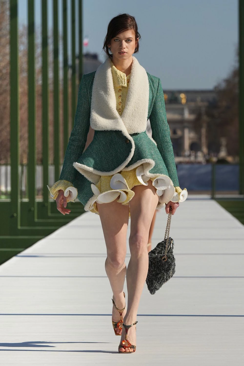 Dior, сезон осінь-зима 2026/2027: презентовано свіжу збірку від Джонатана Андерсона
9