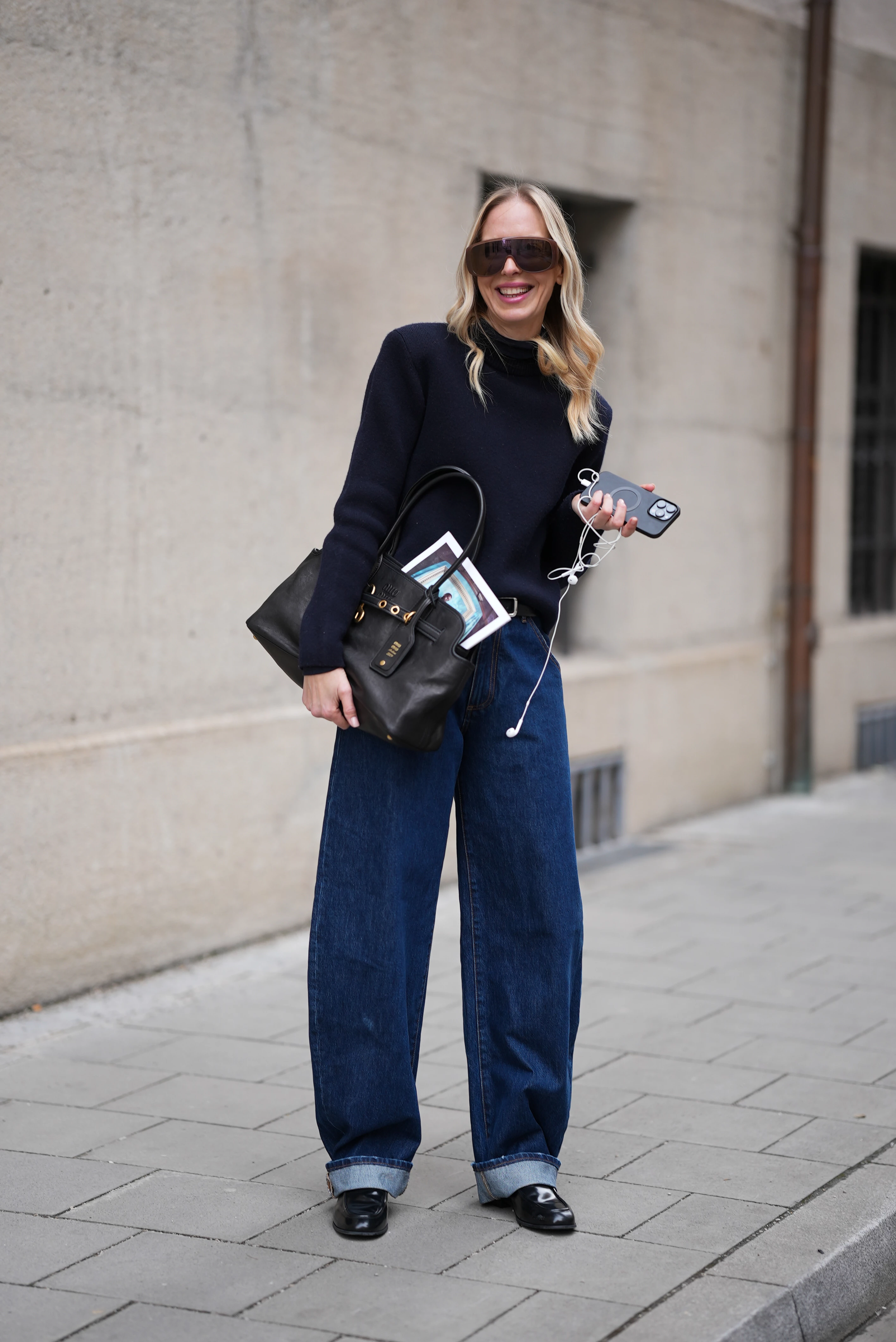 Найстильніші джинси сезону: народження нової класики
7