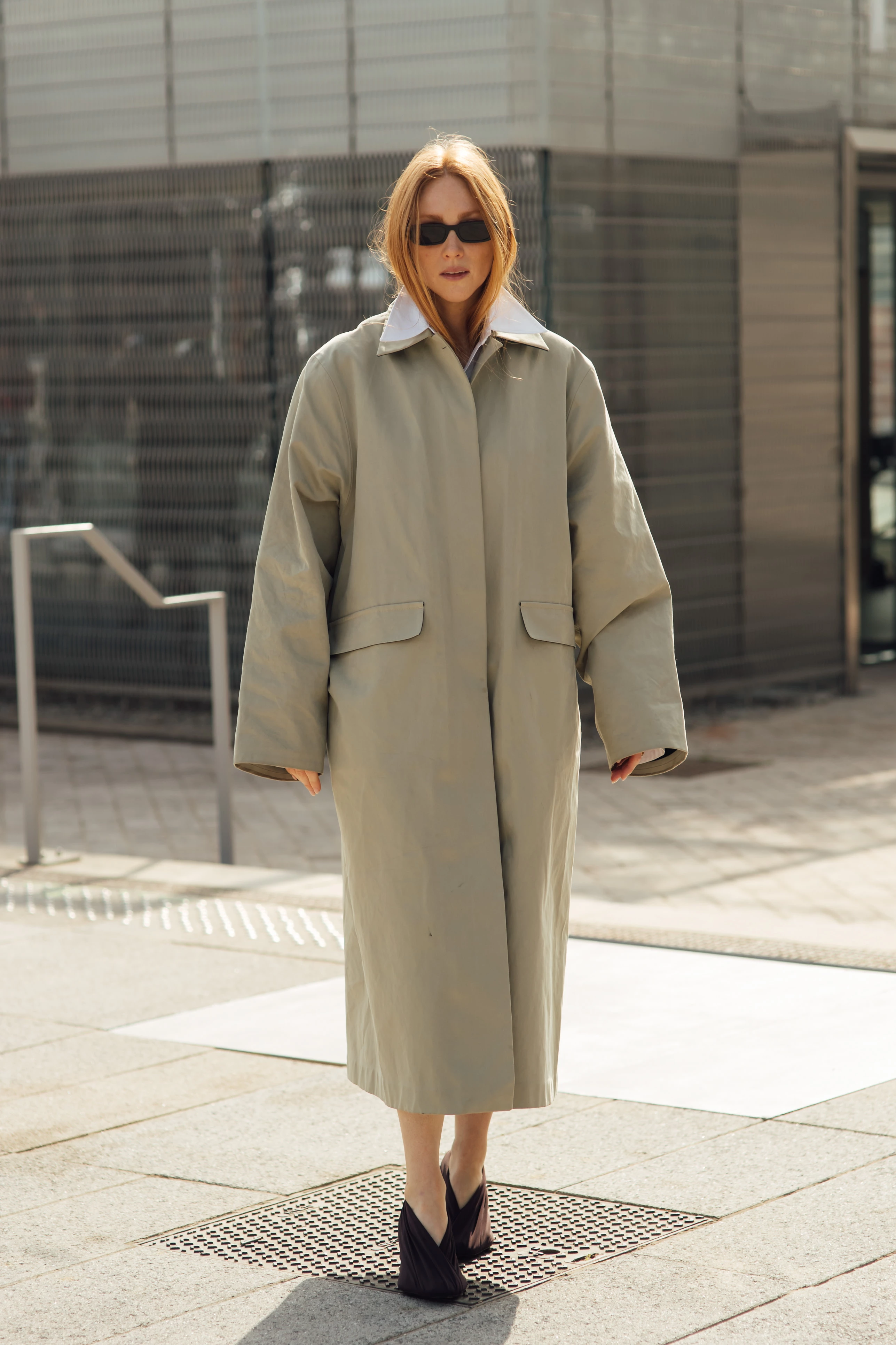 Вулична мода: образи гостей на Паризькому тижні моди
5