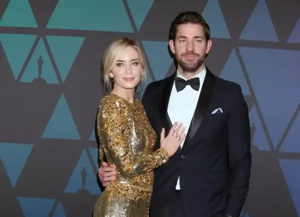 Емілі Блант та Джон Красінскі вирушили на Бродвей замість “Оскара”