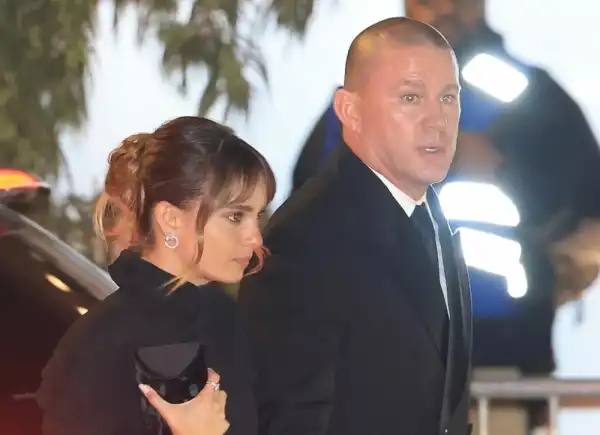 Ченнінга Татума помітили з новою дівчиною після вечірки Vanity Fair