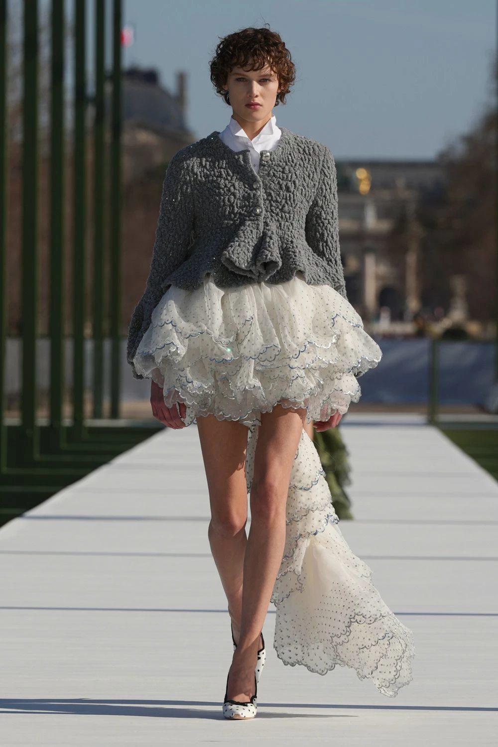 Dior, сезон осінь-зима 2026/2027: презентовано свіжу збірку від Джонатана Андерсона
0