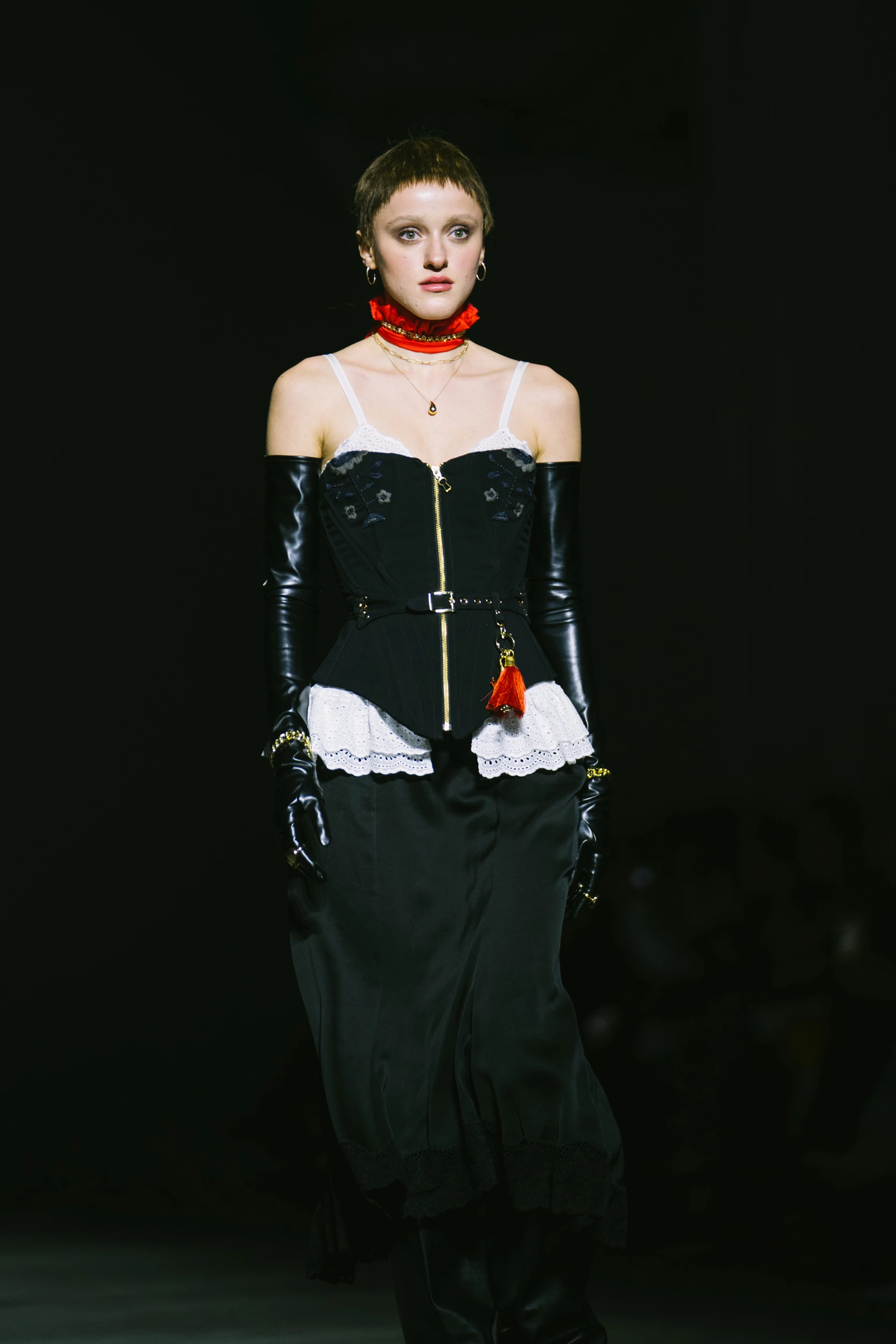 Аналіз минулого: TONiA презентувала свіжу лінійку на Ukrainian Fashion Week.
2