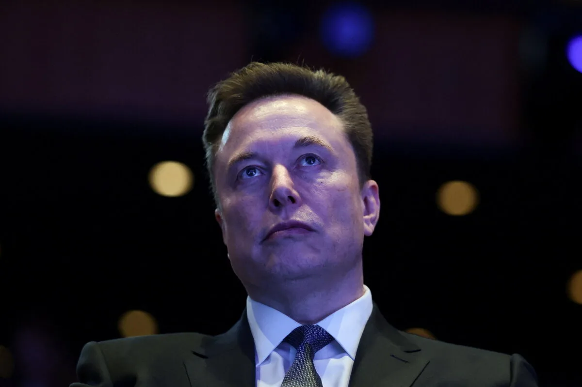 Найбагатші люди світу 2026 року: рейтинг Forbes. Ілон Маск на бізнес-заході, найбагатша людина світу, згідно з рейтингом мільярдерів 2026 року.