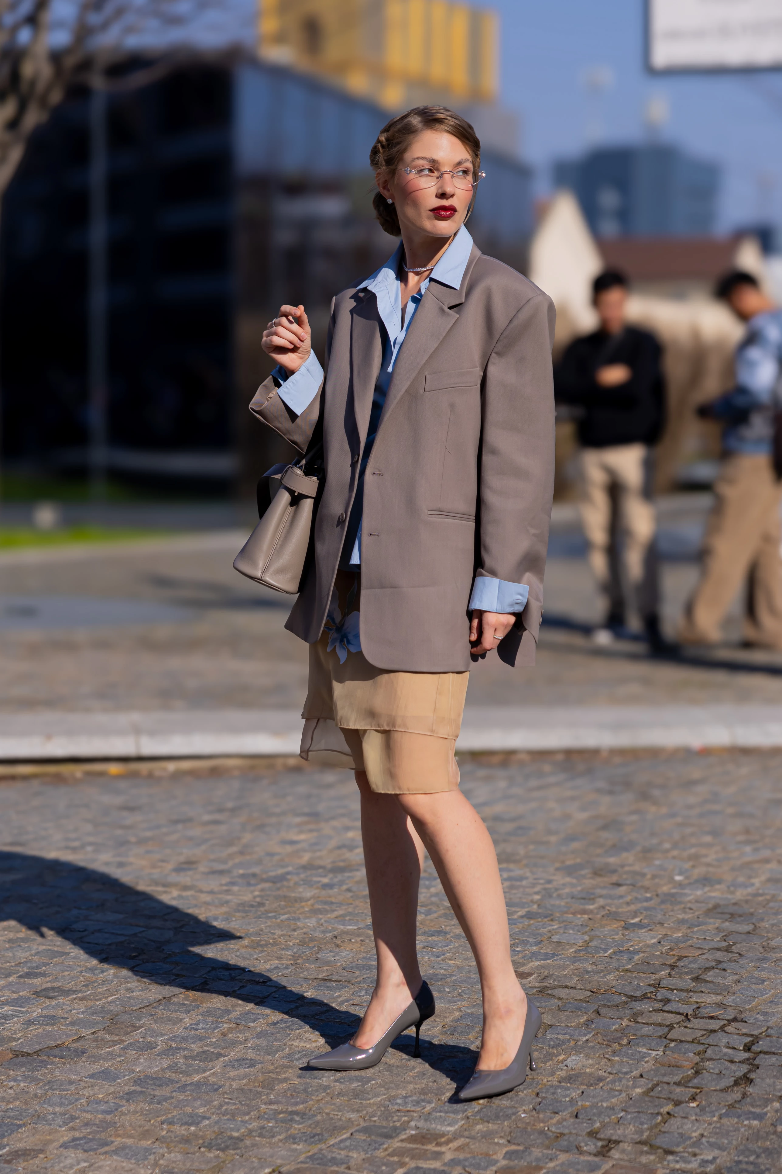 Вуличний стиль: топ-модниці на вулицях Мілана
17