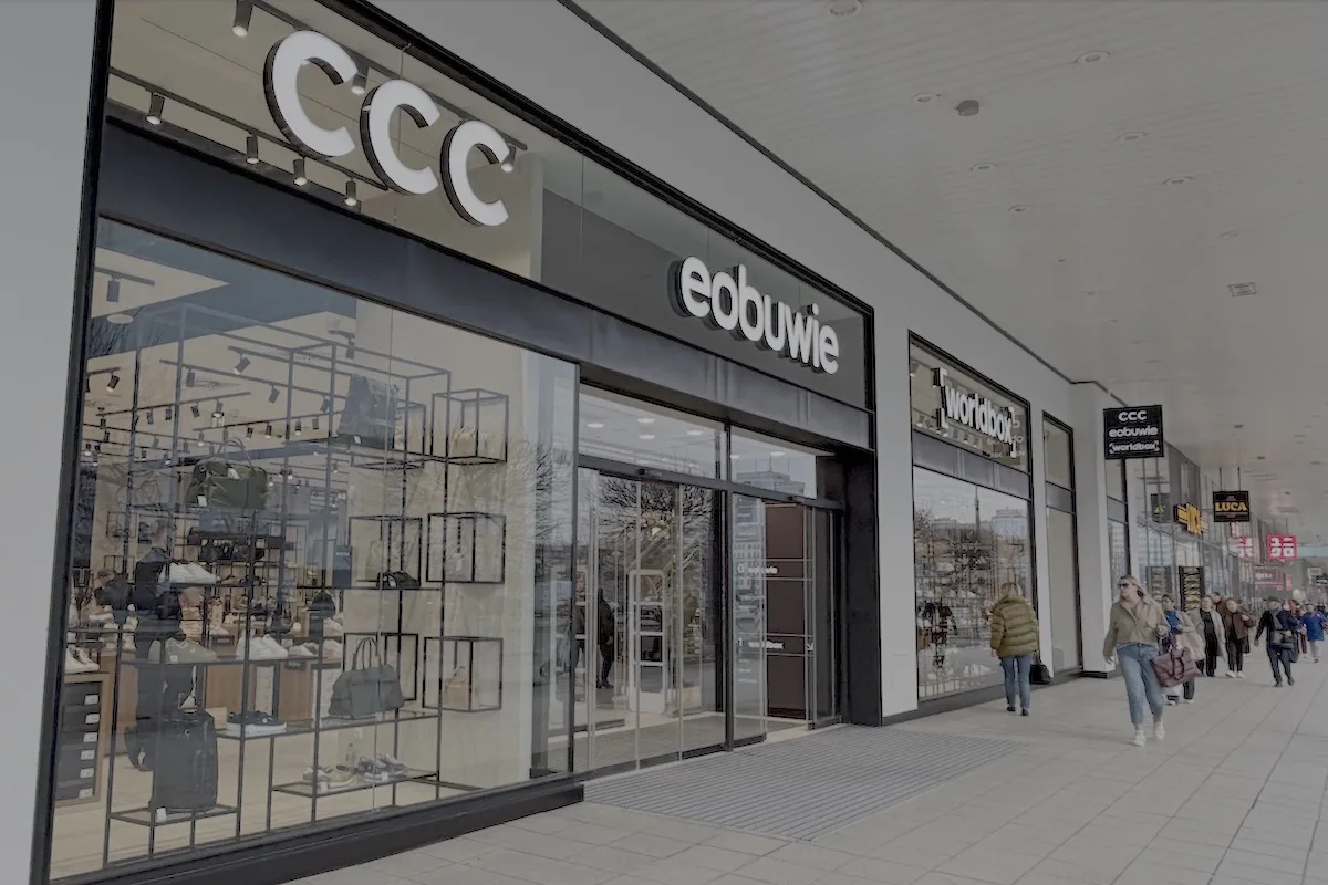 На вулиці Маршалковській у Варшаві – замість Zara – була створена нова торгова концепція групи MODIVO: CCC, Worldbox, eobuwie.