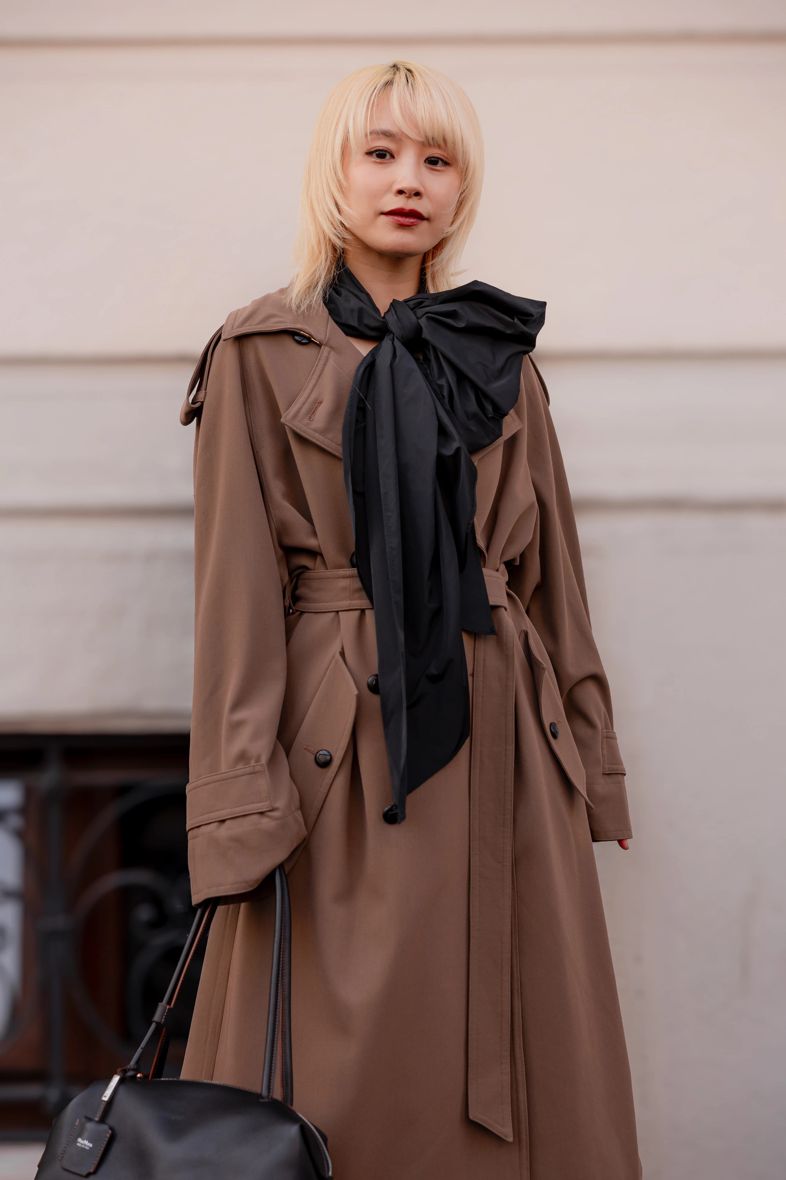 Вуличний стиль: топ-модниці на вулицях Мілана
21