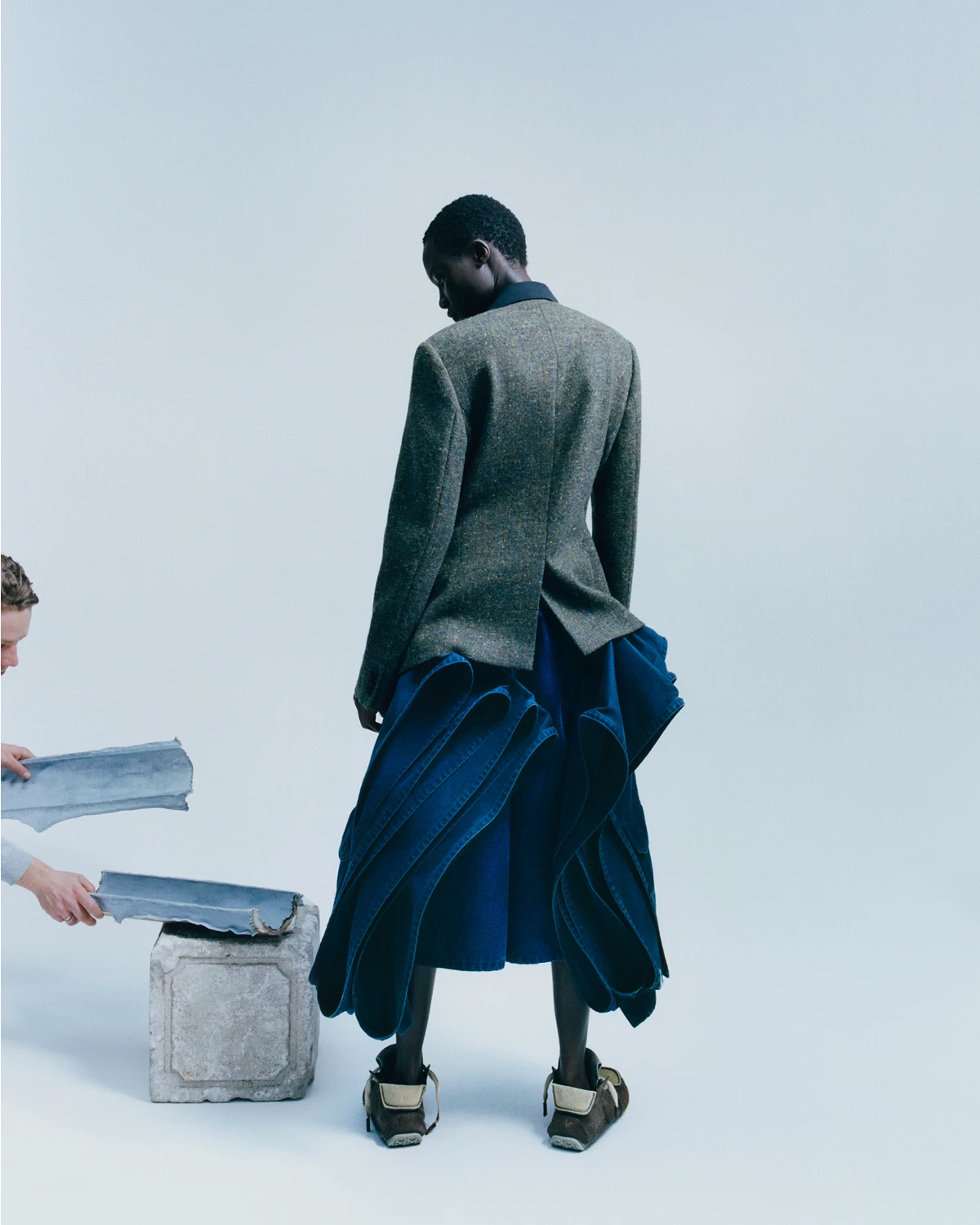 Авангардна елегантність: розмова з Джонатаном Андерсоном — головним дизайнером Dior
5