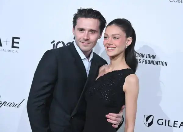 Дуа Ліпа та Каллум Тернер, Бруклін Бекхем та Нікола Пельтц:&hellip;