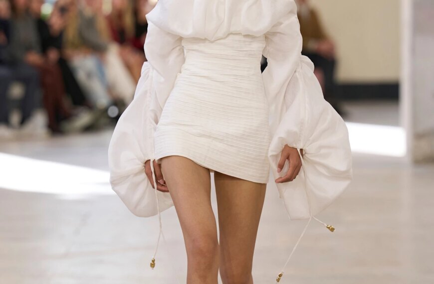 Весілля, бал, червона доріжка: ці вбрання — чудовий вибір для будь-якого випадку