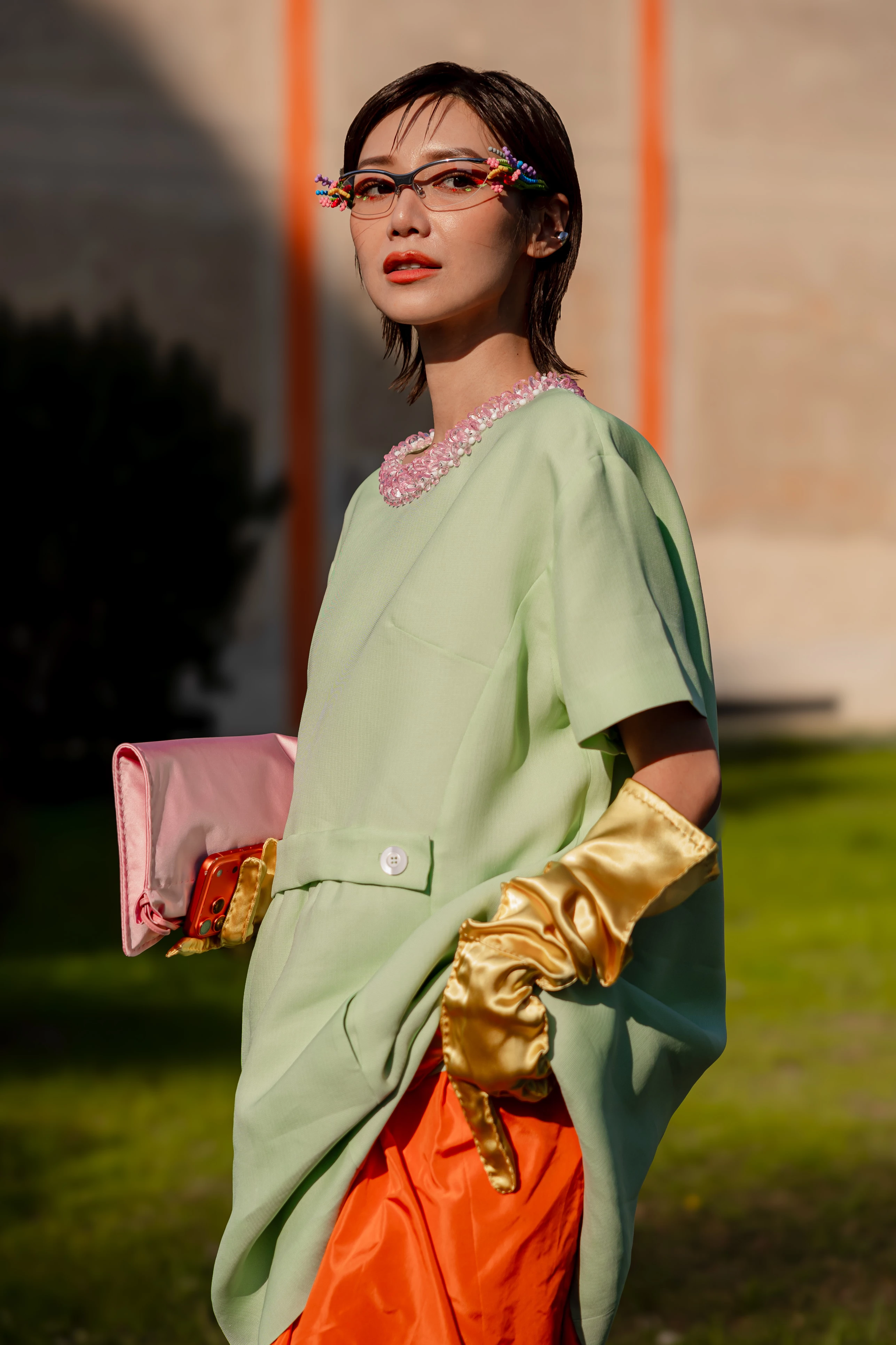 Вуличний стиль: топ-модниці на вулицях Мілана
5