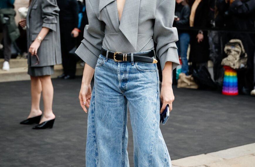 Найстильніші джинси сезону: народження нової класики